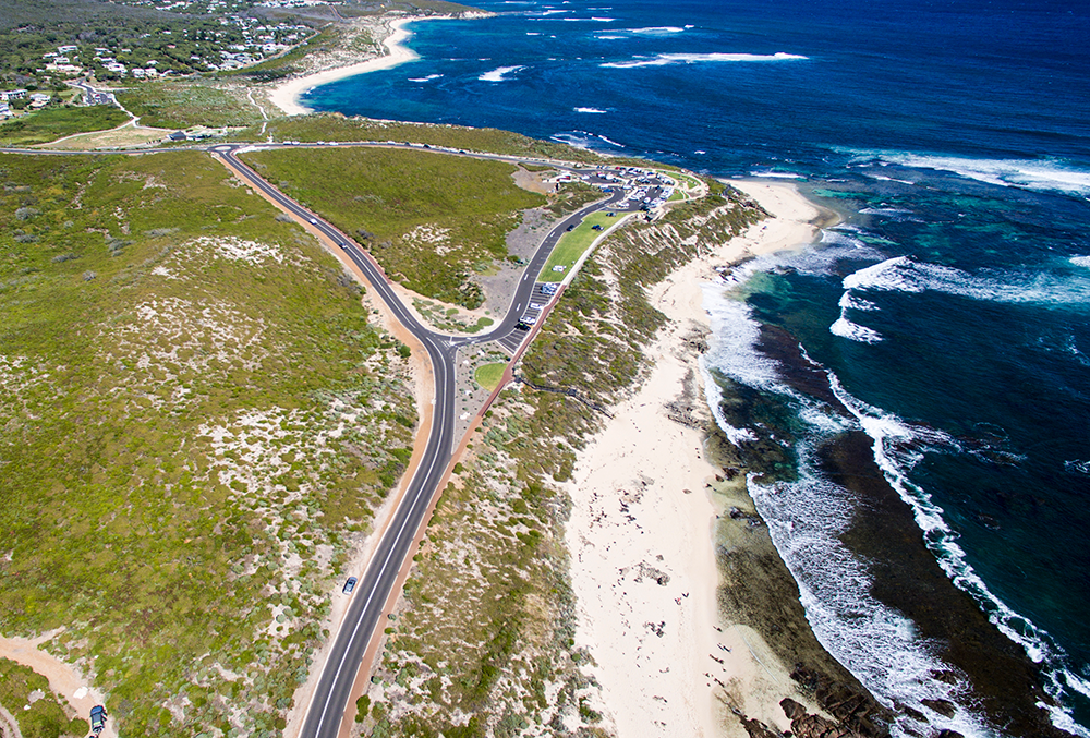 resize-image surf-margaret-river