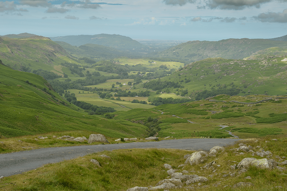 resize-image climbs hardknott pass