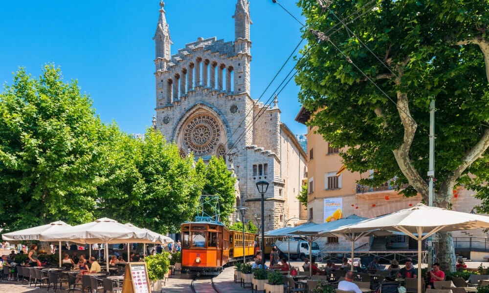 Off The Beaten Track - Sóller, Majorca