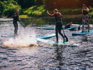 Stand-up paddleboarding & beginners