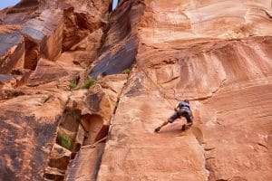 resize-image Male rock climber