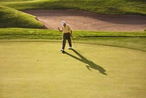 A golfer scoring