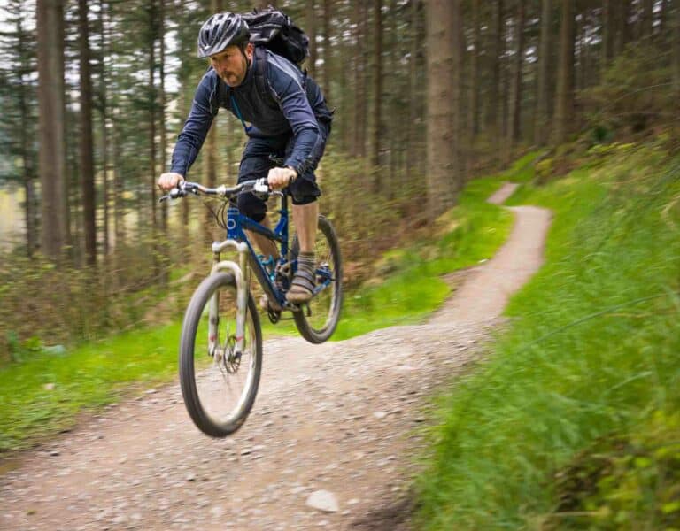 A guide to the best extreme sports in the UK SportsCover Direct