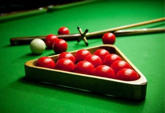 Arranging snooker balls in triangle